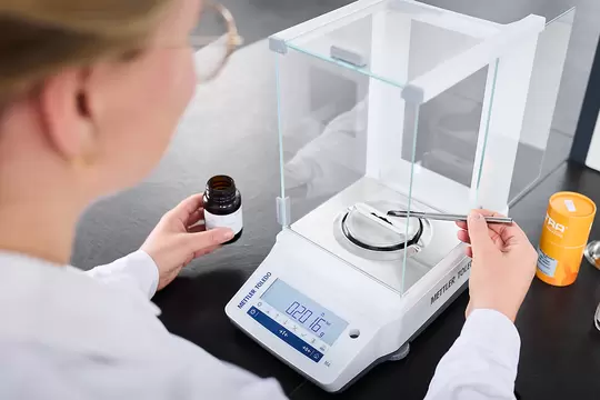 анализатор серы и углерода, CS-R Eltra, определение углерода и серы, индукционный анализатор, ИК-детекция, лабораторное оборудование, анализ металлов, прибор для элементного анализа, Eltra CS-R, технические характеристики анализатора